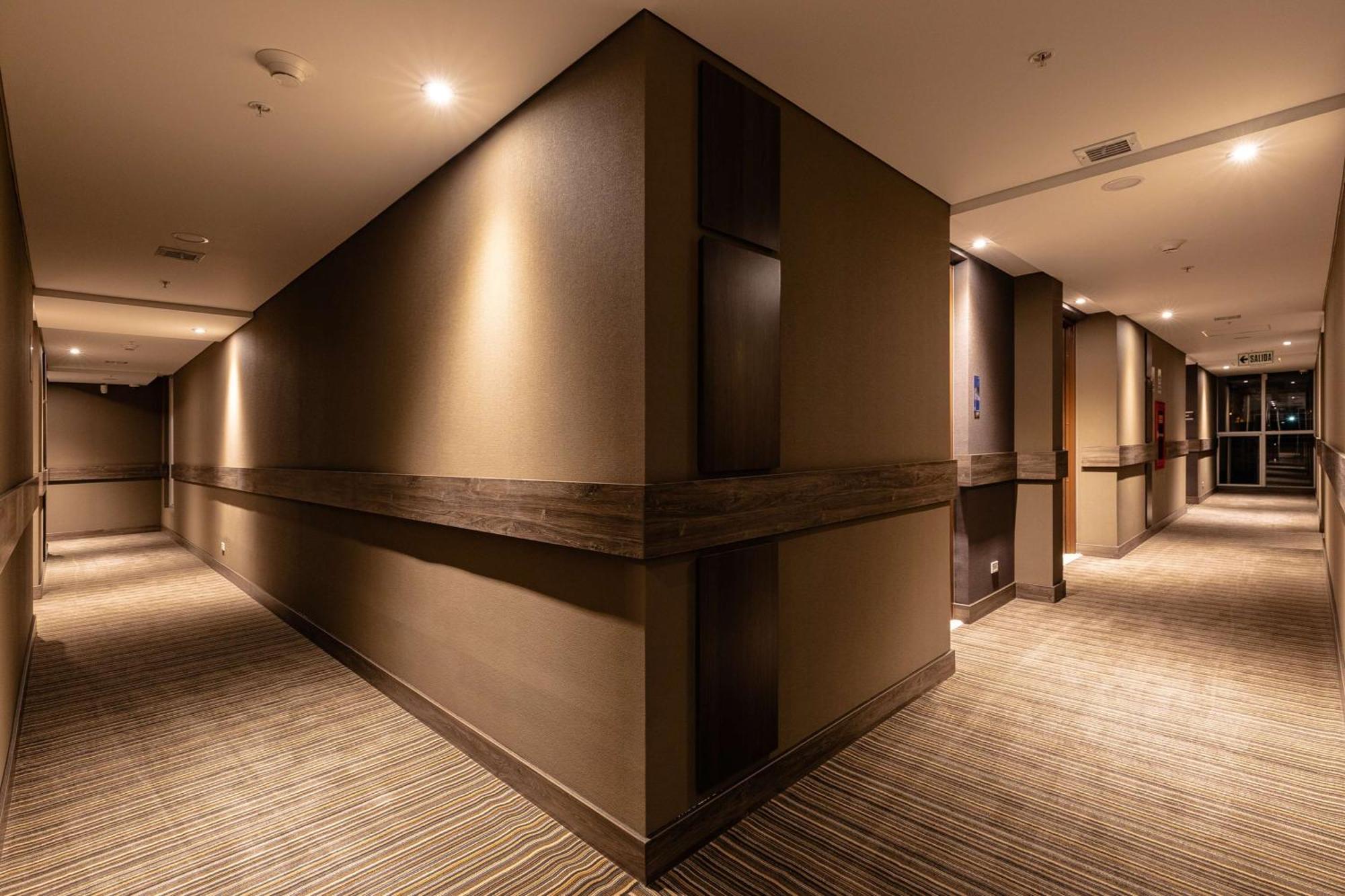 Hotel Hampton By Hilton Arequipa Exterior foto